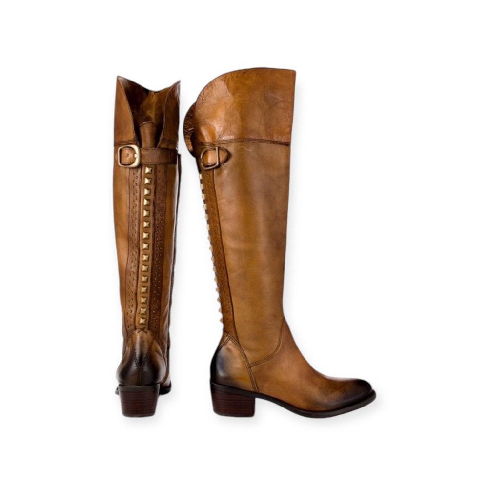Vince Camuto women’s Bollo’ tan knee high boots studded riding boots size 8